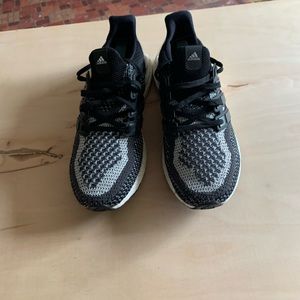 Adidas Ultra Boost 2.0 LTD Silver Medal Black BB4077